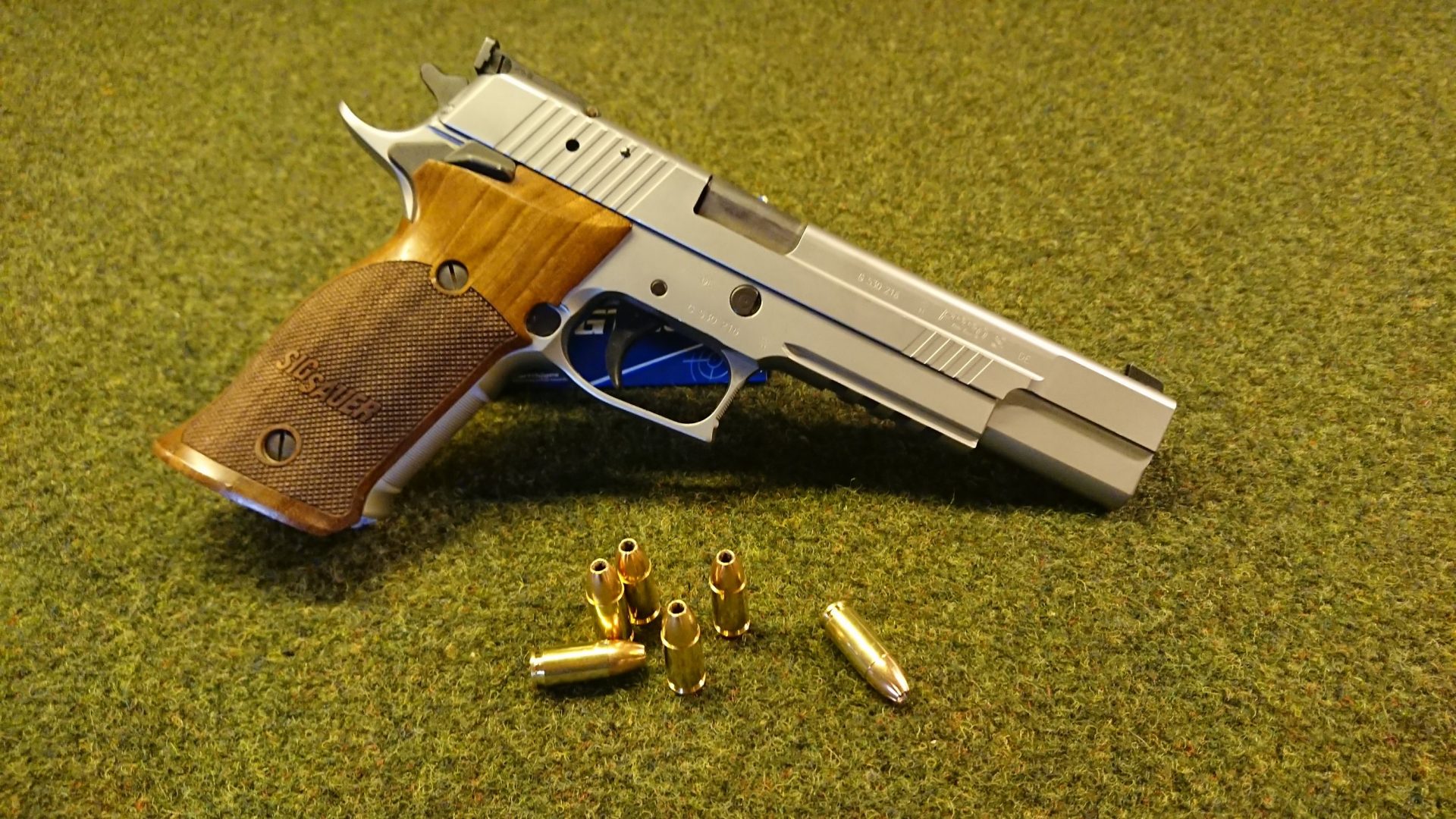 Sig Sauer, P220 X-Six (rustfri)